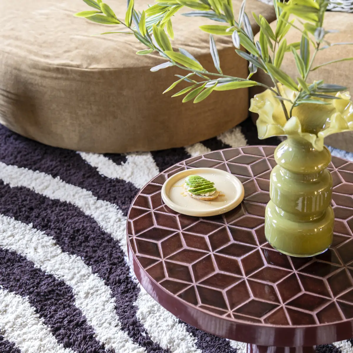 Sofabordet Patterna med bordplade i mosaik – rødt