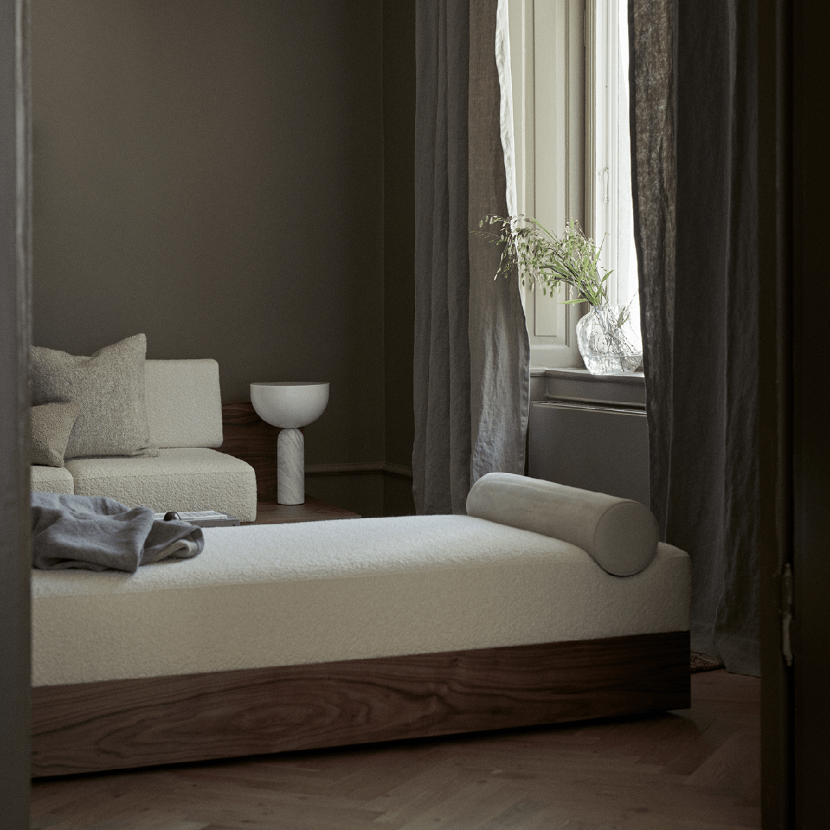 Kizu Bordlampe Large Hvid Marble EU