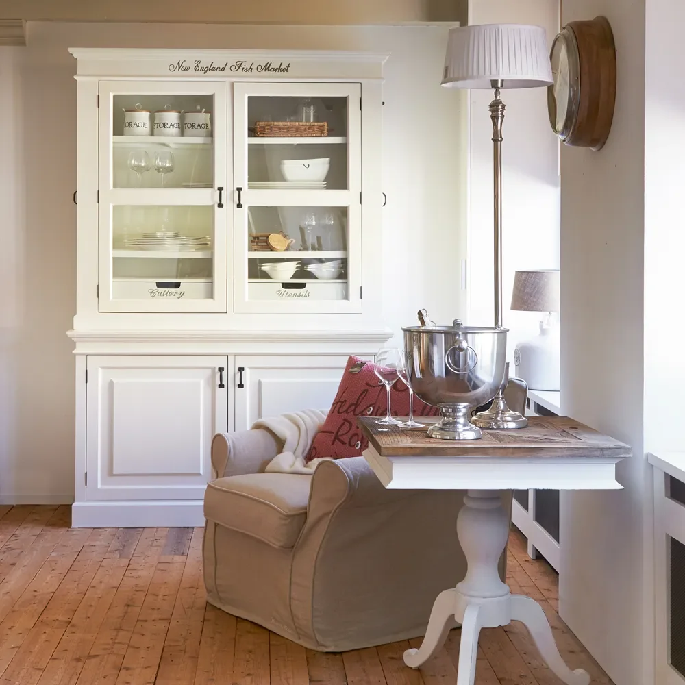 New England Fish Market Skab 155x230 cm