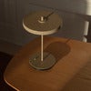 Asteria Move Monochrome Bærbar lampe Clay