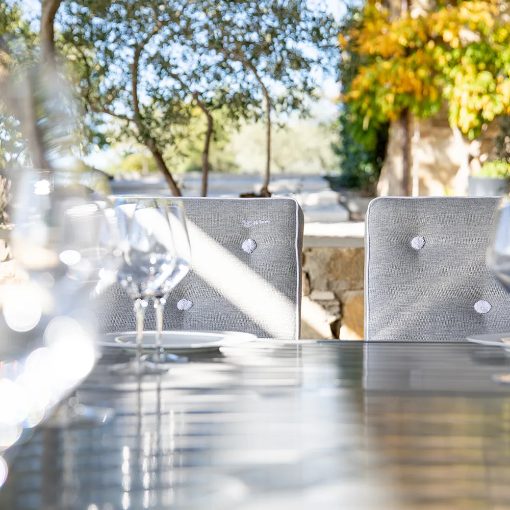 122x124cm H:65.5cm bord aluminium grå 