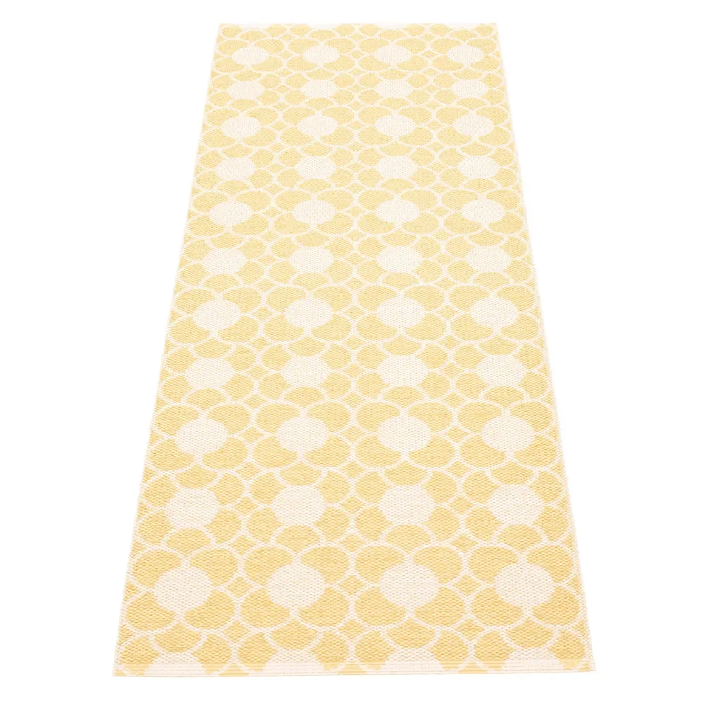 Pappelina, Anya tæppe Pale Yellow/Vanilla 70 x 200 cm