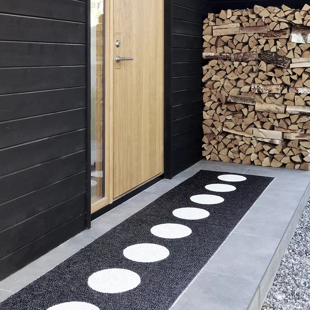 Vera tæppe 70x375 cm black/vanilla 