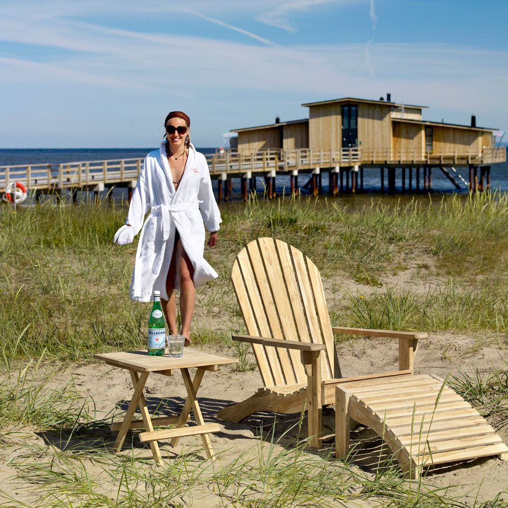 Opal Sidebord 50x50 cm Hvidpig. Teak Brafab