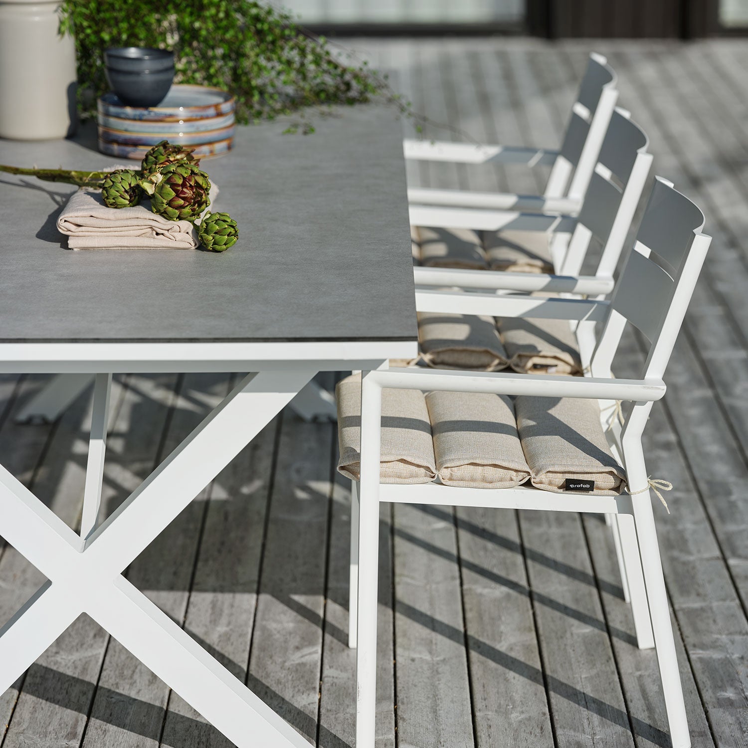 Delia Stol/Karmstol Hvid Brafab