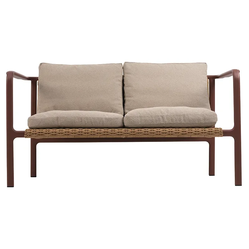 Motty 2-pers. sofa     Zin Red / Teddy Beige