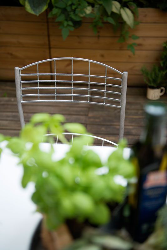 Bord High Tech 60 Hvid Laminat/Varmgalvaniseret Understel Grythyttan Stålmöbler