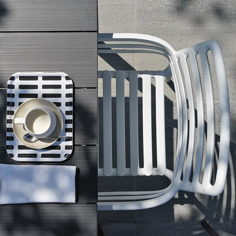 Doga armlænsstol White