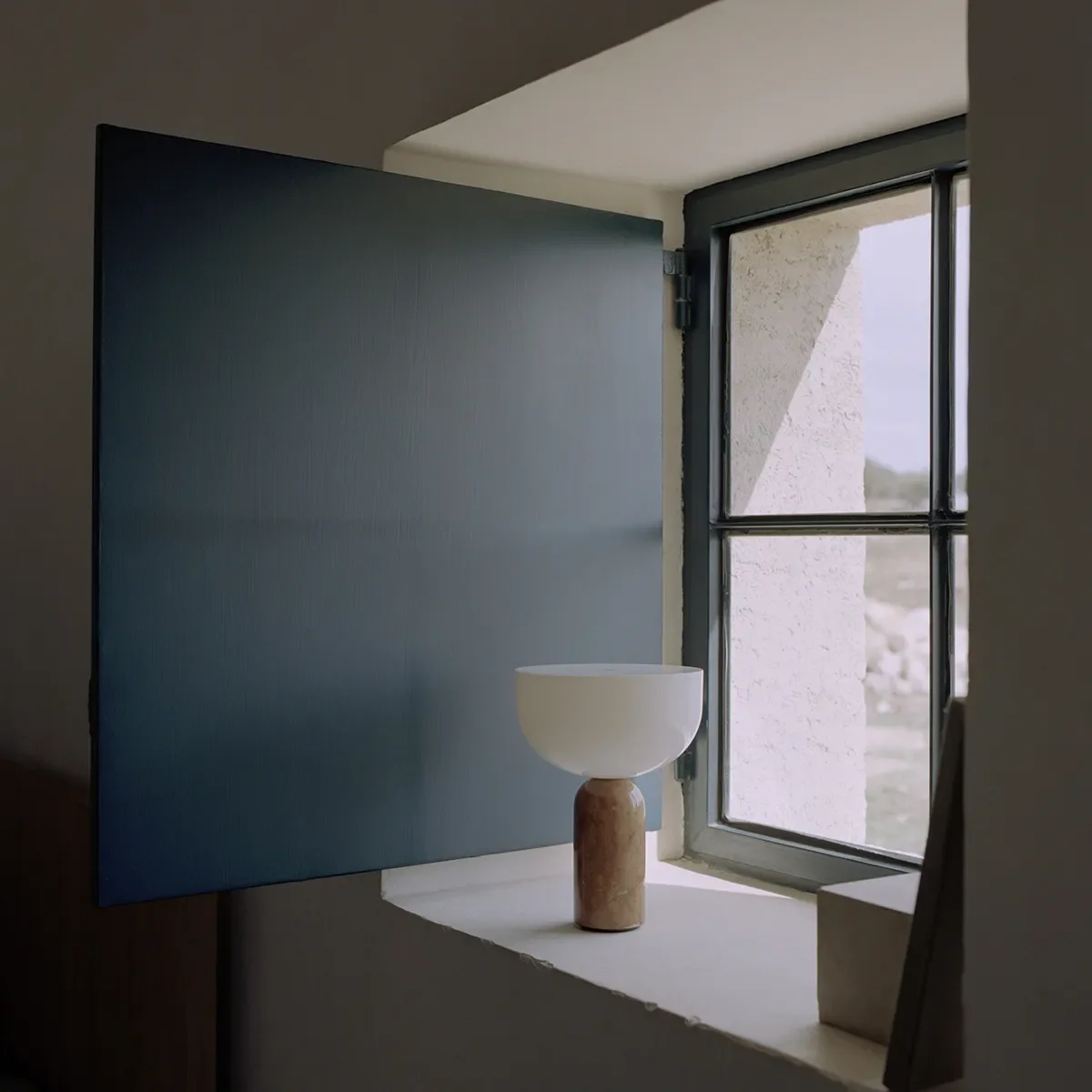 Kizu Bærbar bordlampe Breccia Pernice