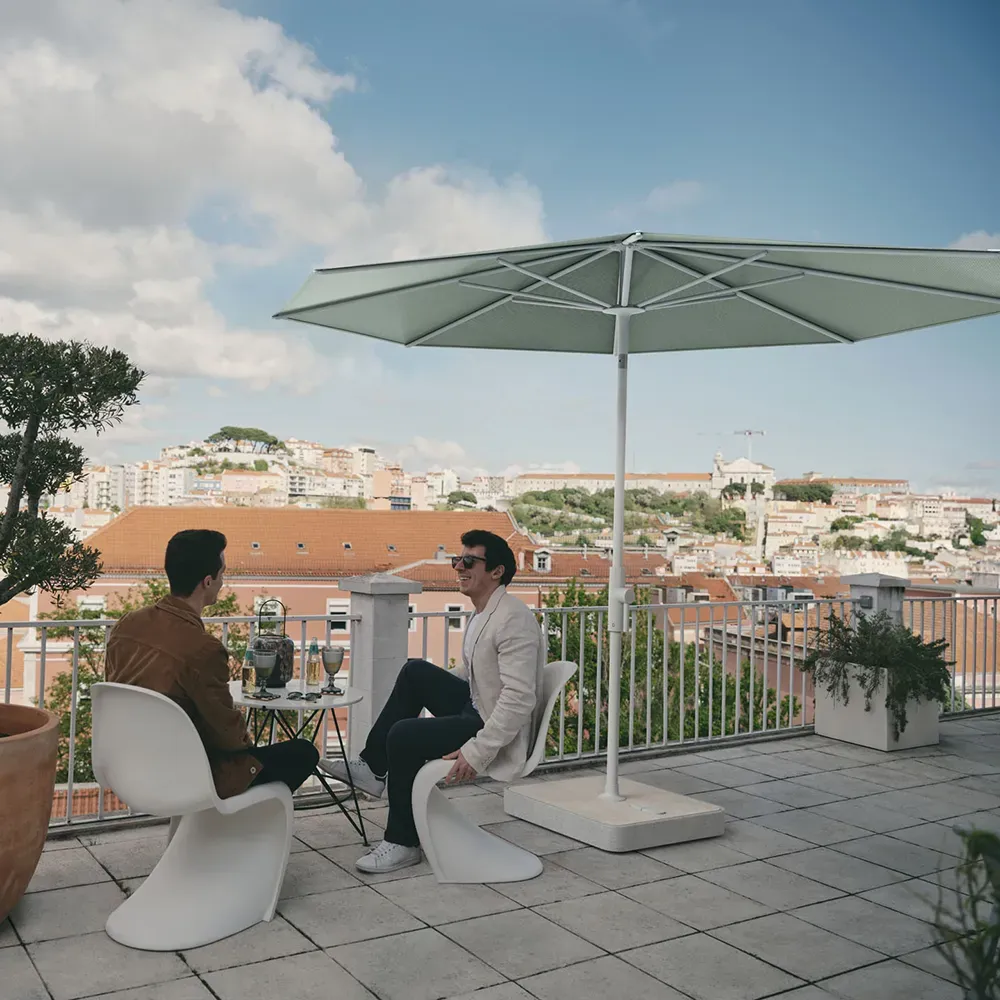 Twist 270 cm parasol matt white Kat.4 403 Carmine