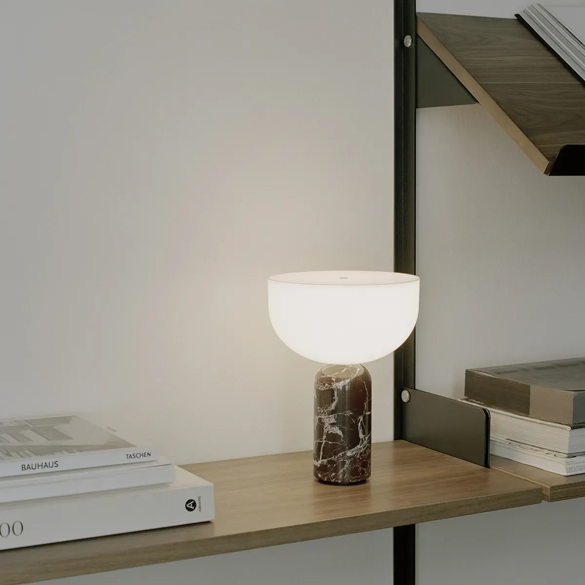 Kizu Bærbar bordlampe Rosso Levanto