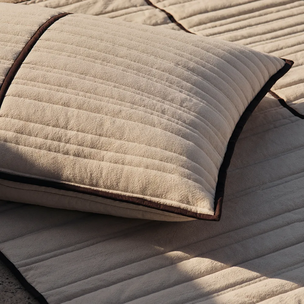 Sengetæppe i økologisk bomuld Vari Double