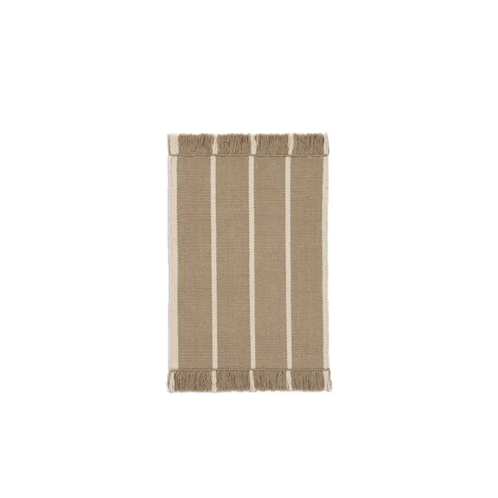 Ferm Living, Calm Kelim Tæppe  50x70 cm - Dark Sand/Off-white