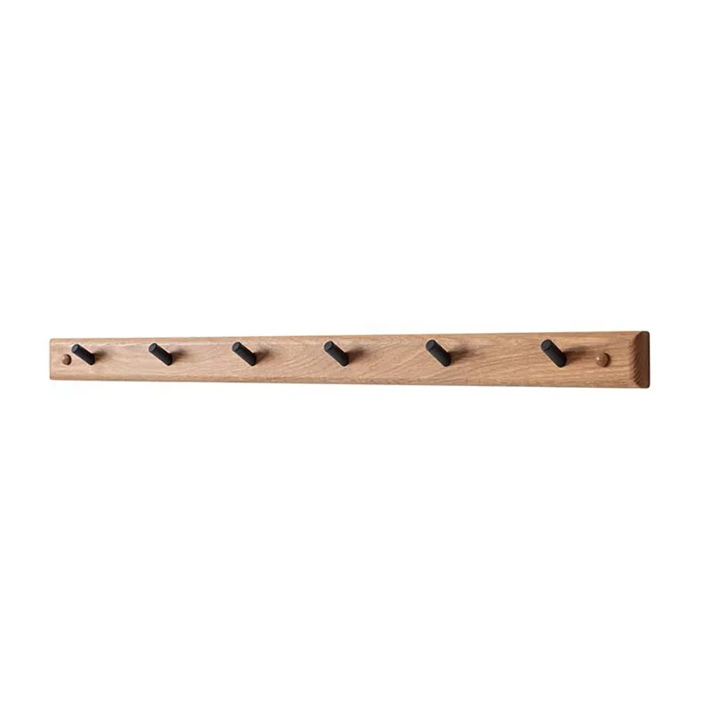 Oscarssons Möbel, Cora Knagerække 80 cm olieret eg