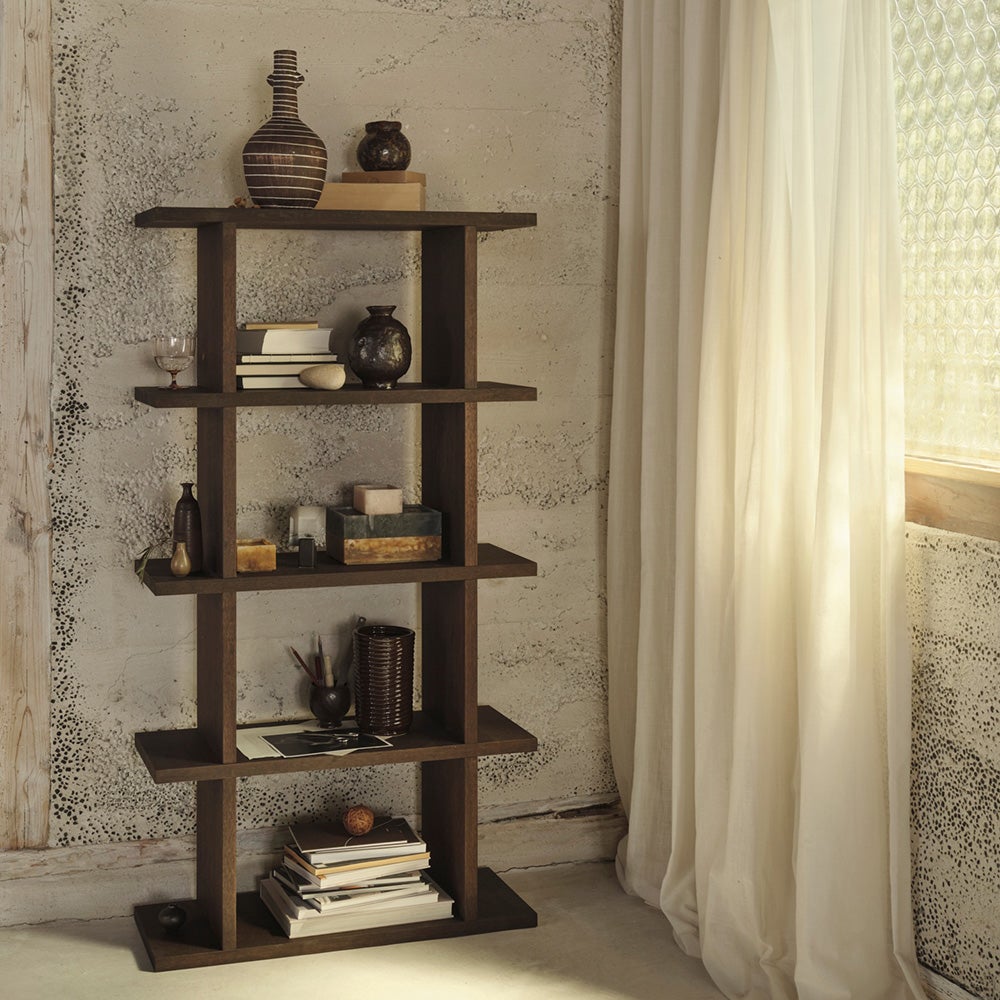 Kona Bogreol 1x4 - Mørkbejdset eg