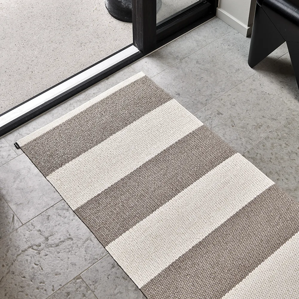 Bob taeppe Mud/Vanilla 140 x 180 cm