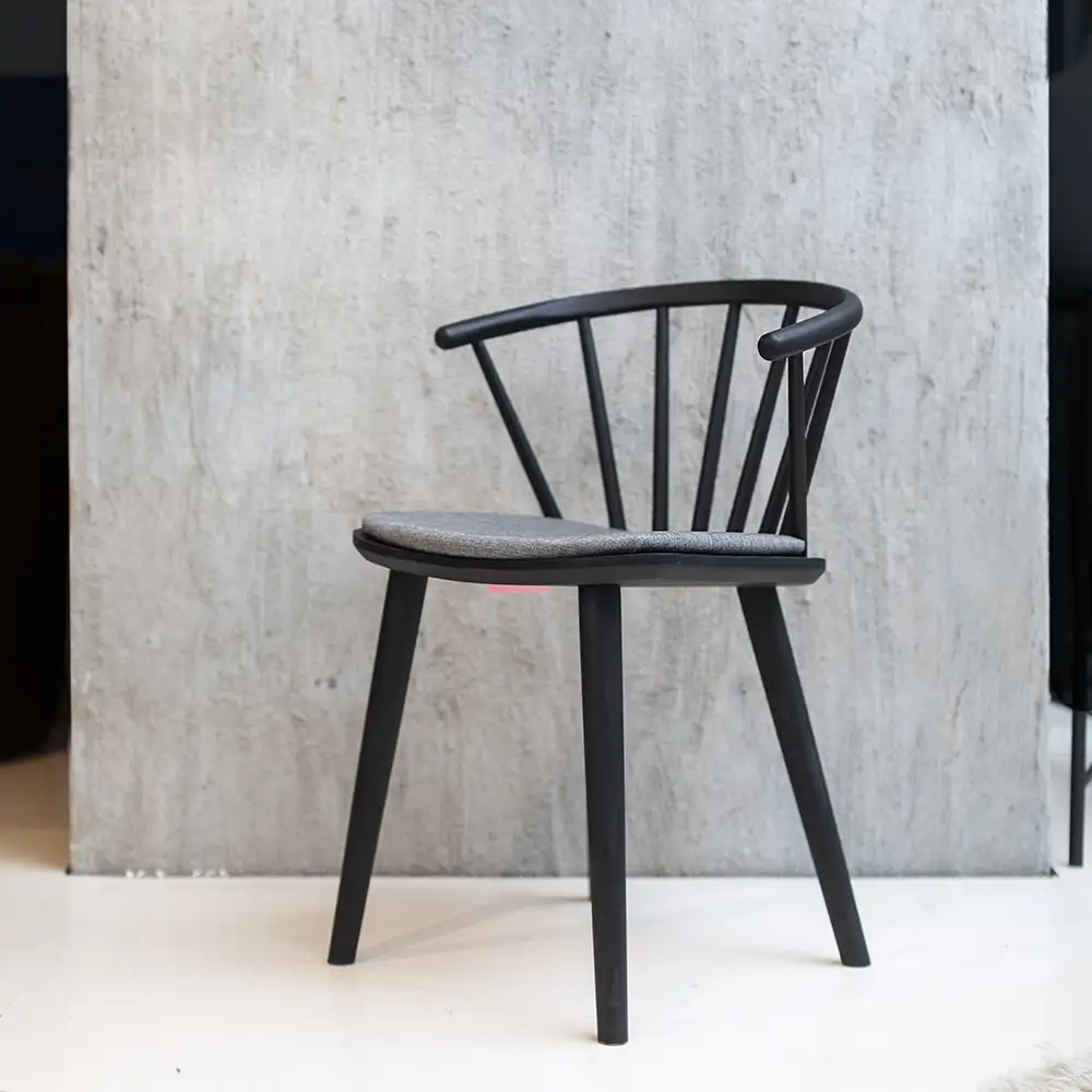 Edda Spisestol sort 2-pakke