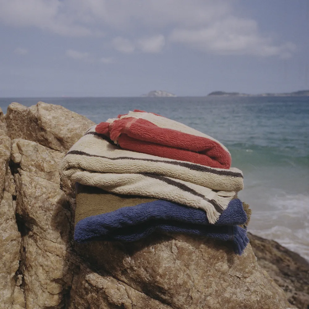 Badehåndklæde i økologisk bomuld Alee