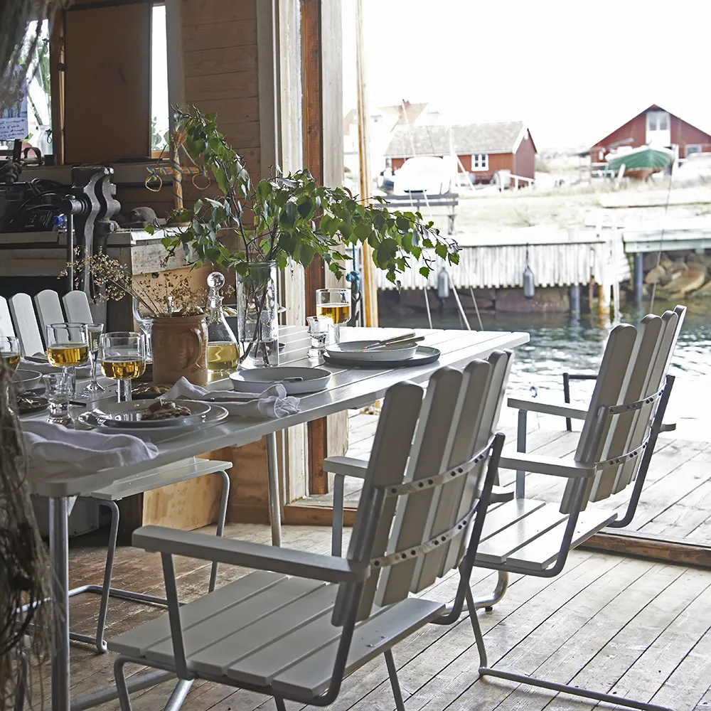 A2 Lænestol Hvidlakeret Eg/Varmgalvaniseret Understel Grythyttan Stålmöbler