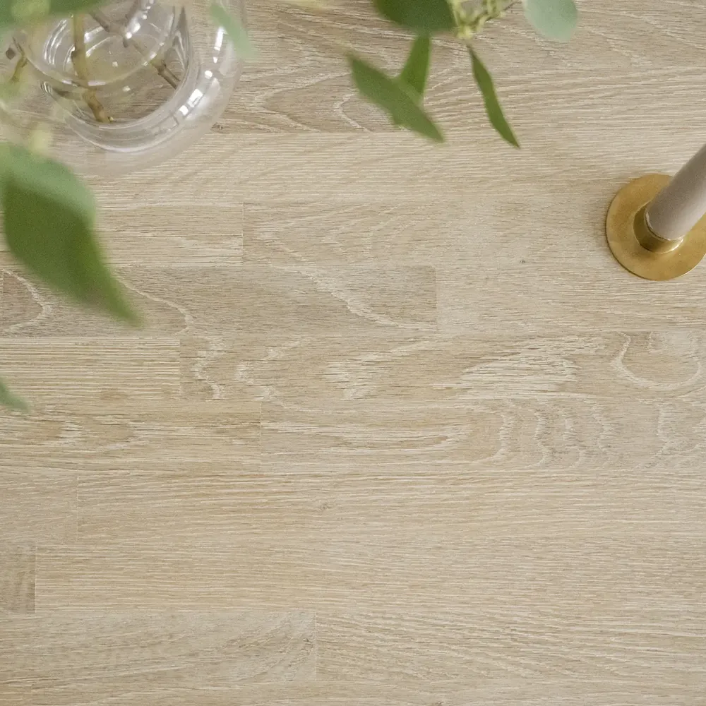 Emmett Spisebord 240 hvidt pigmenteret eg