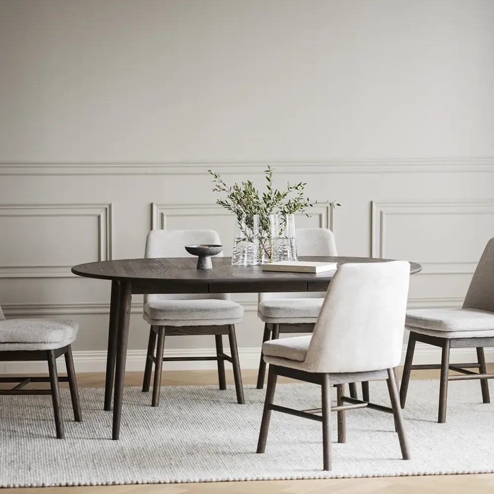 Tyler oval spisebord 170-210x705 cm brun eg