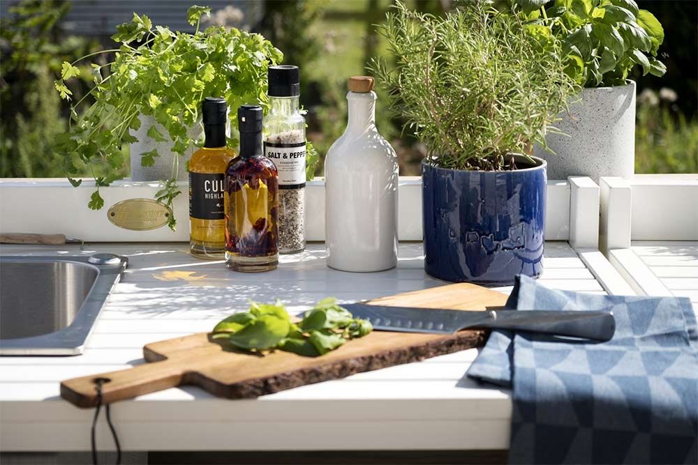 Läckö Udekøkken / Arbejdsbord Hvid