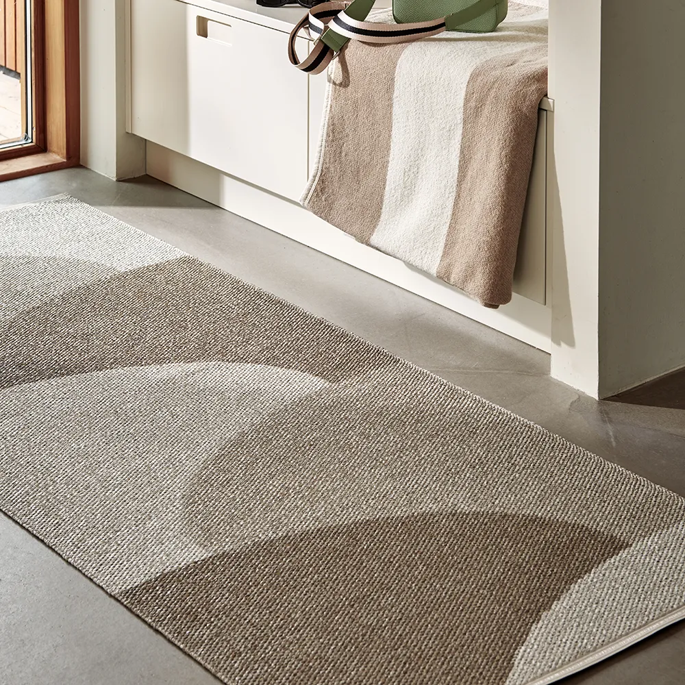 Hill tæppe Dark Linen/Linen/Fossil Grey 70 x 360cm