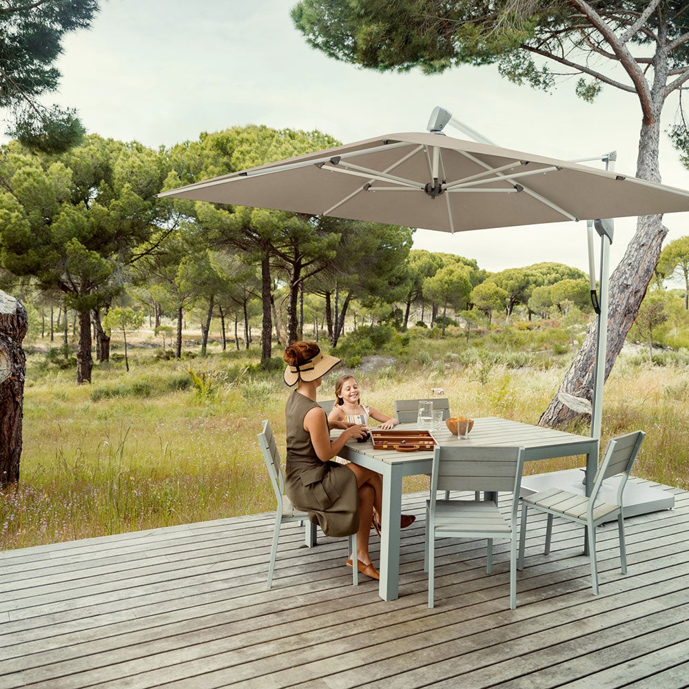 Sombrano S+ frithængende parasol 400 cm anodiseret aluminium Kat.5 555 Grey Stripe