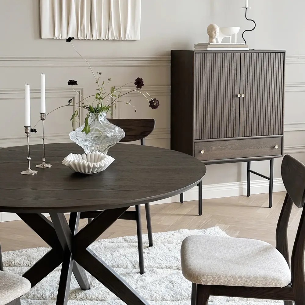 Calverton spisebord Ø120 cm brun eg