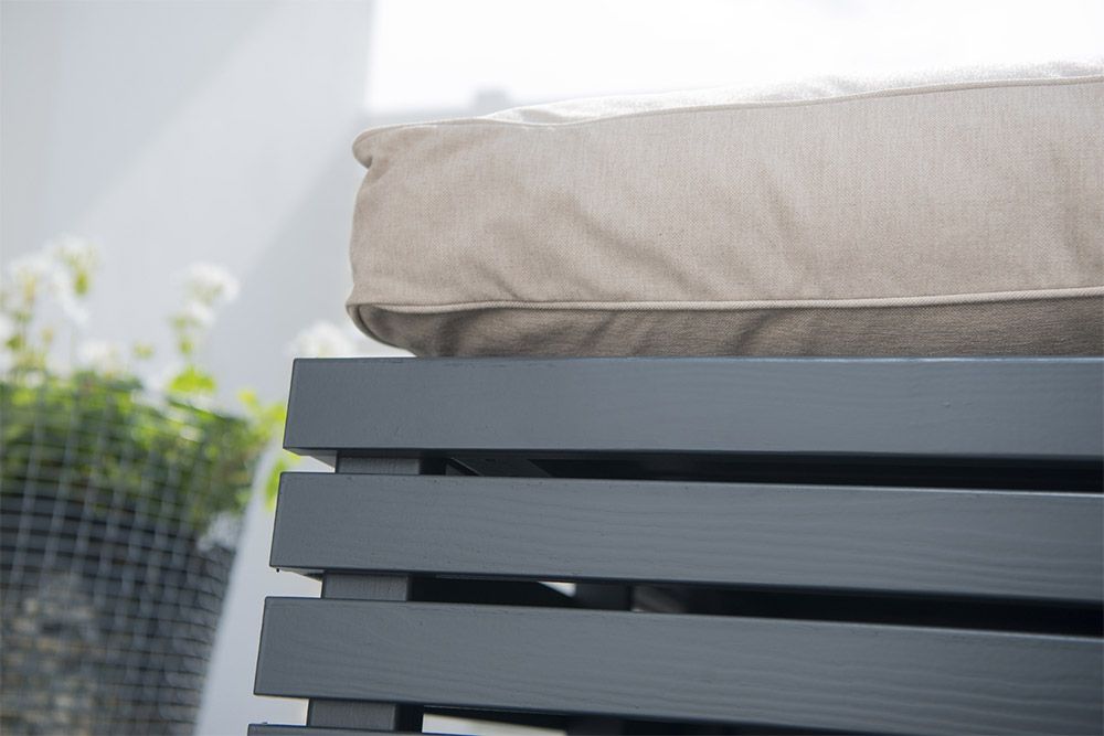 Bara Vara lænestol grå 