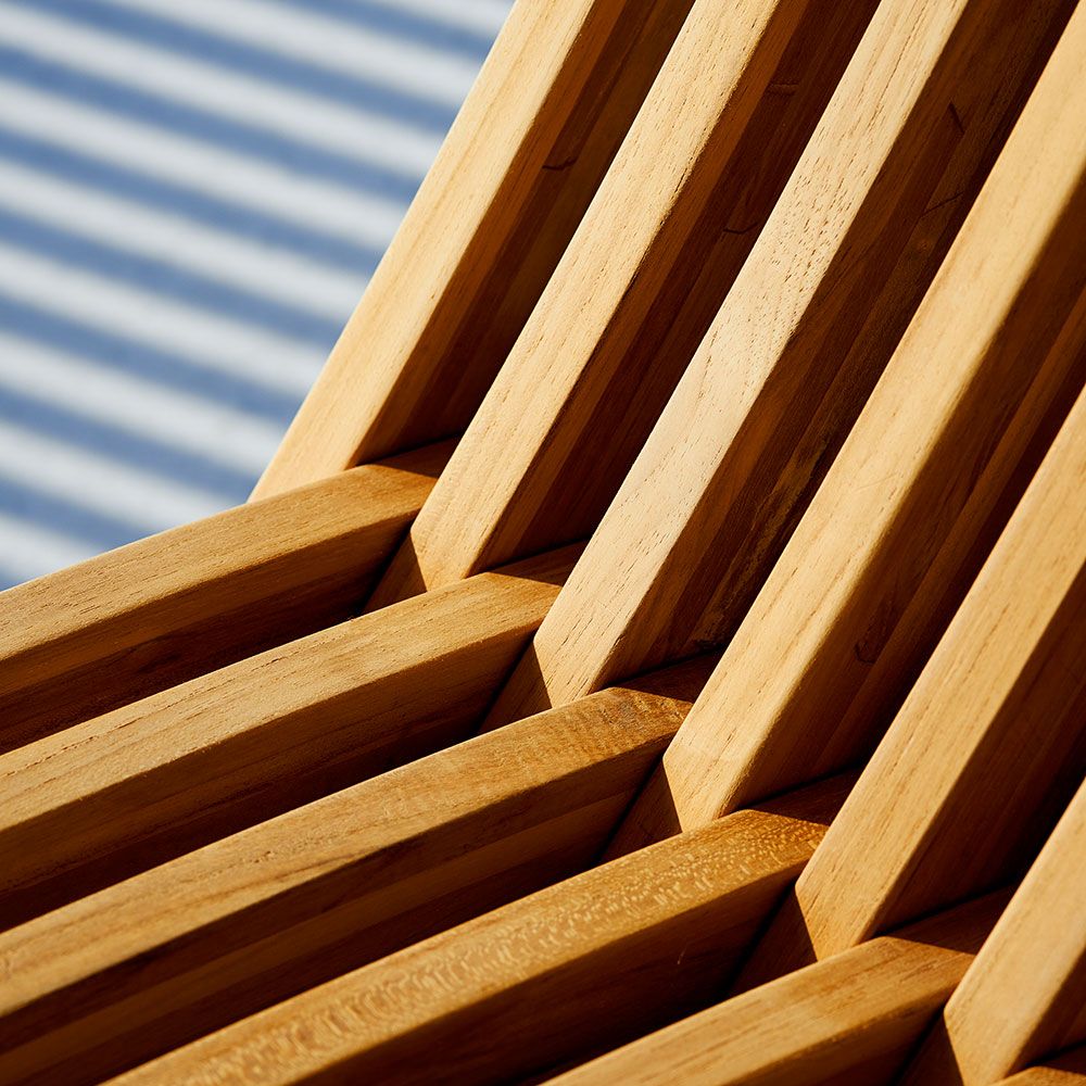 Nozib Sun Lounger Teak Skargaarden