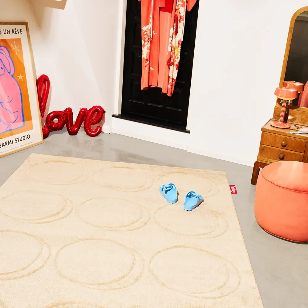 Dot Tæppe creamy camel