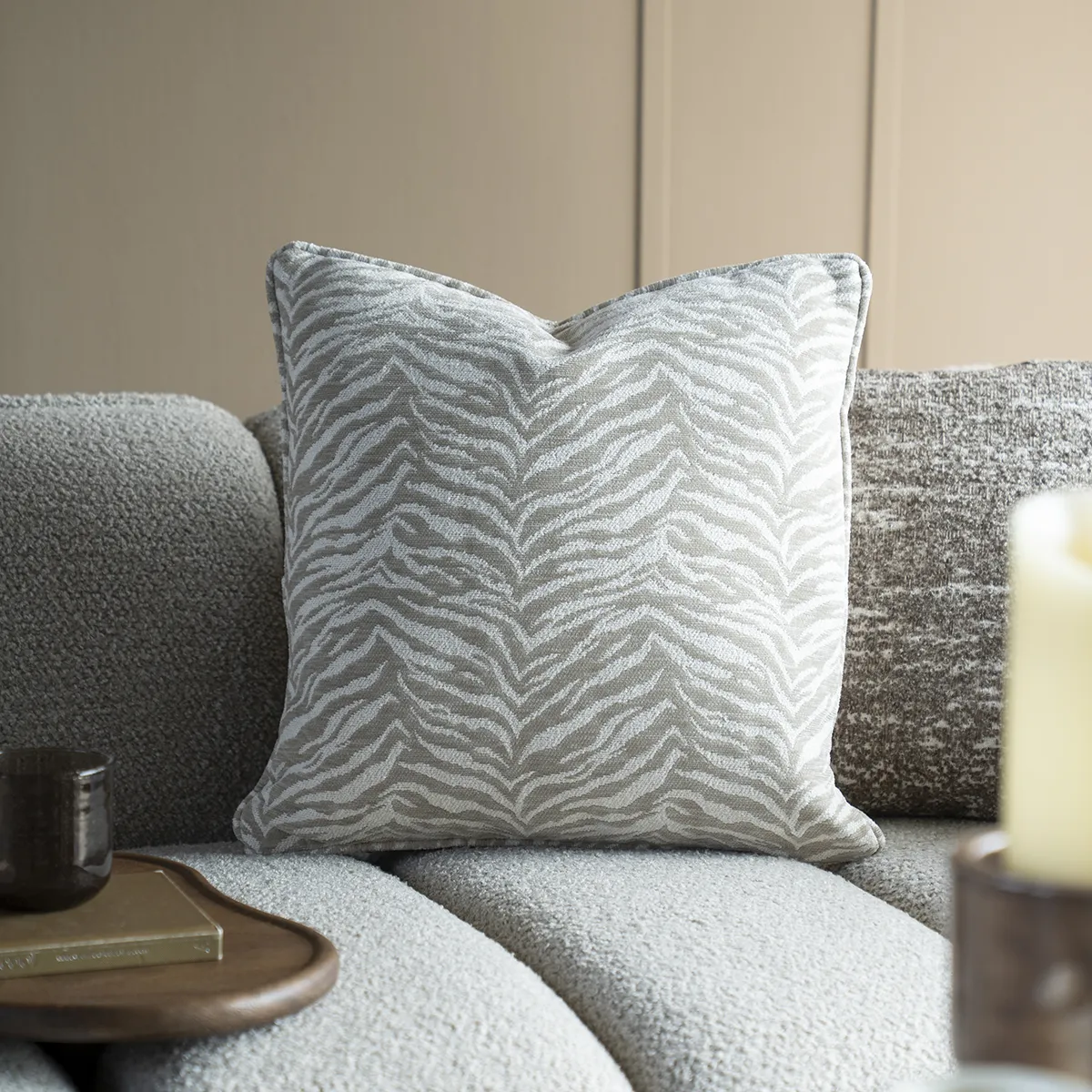Pyntepude Tigra Beige 45x45 cm