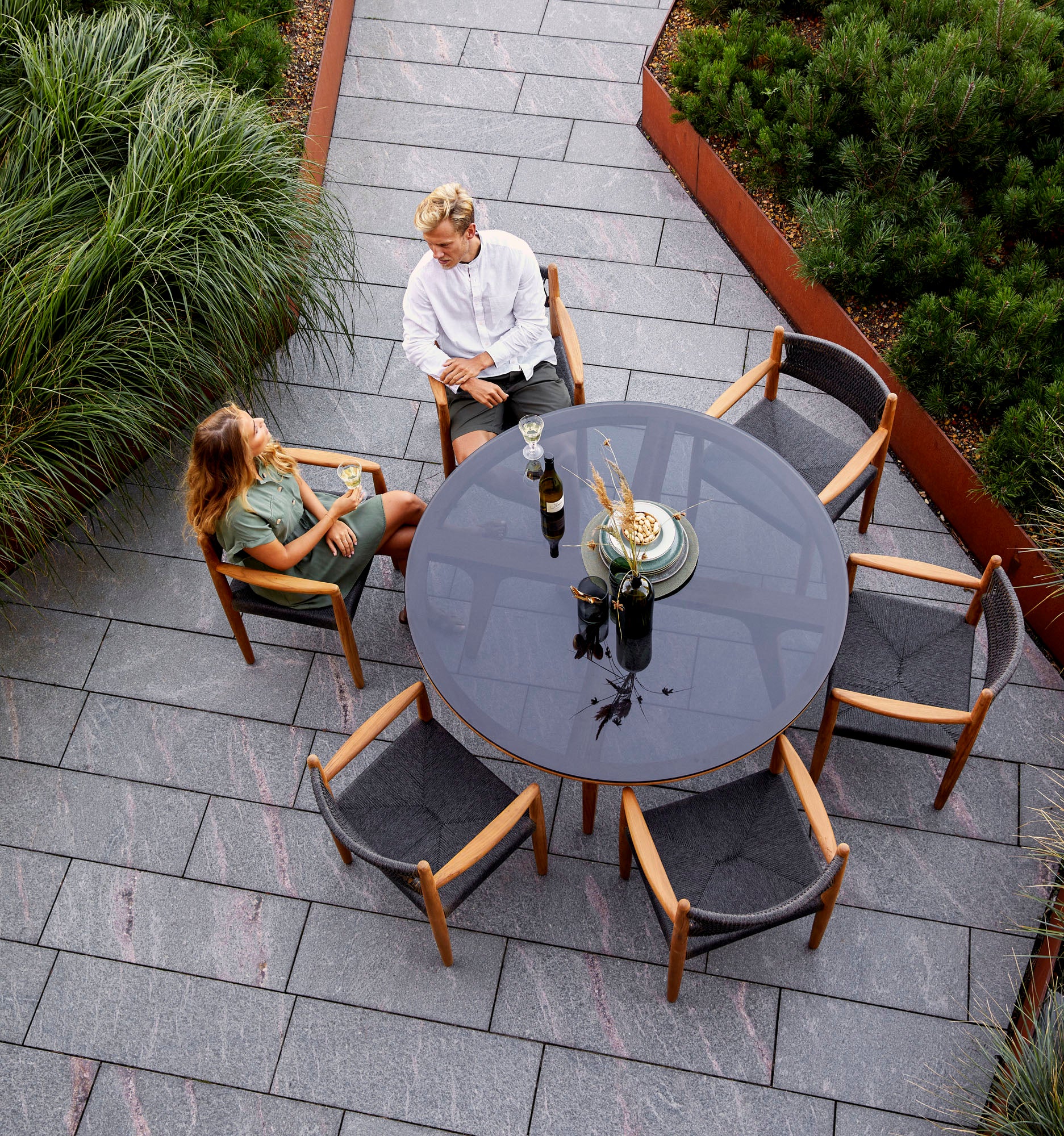 Aspect 144 cm spisebord teak 