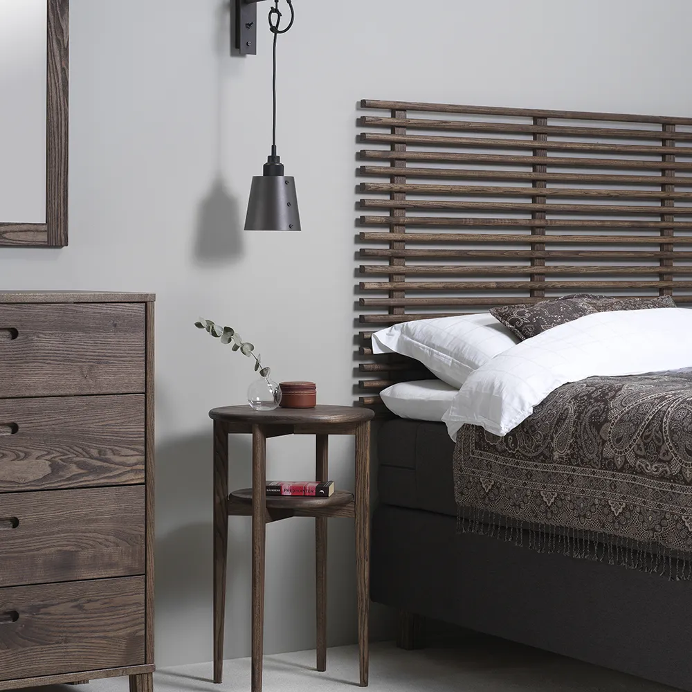 Mira sengebord brun olieret ask