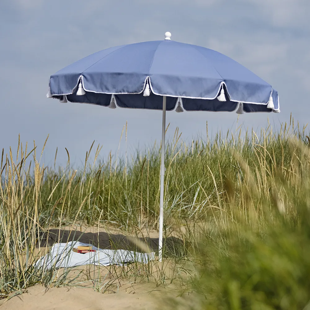 Parasol 220 cm med kvaster lightblue 32