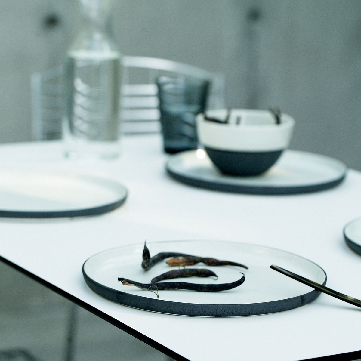 High Tech Spisebordssæt Sort Grythyttan Stålmöbler